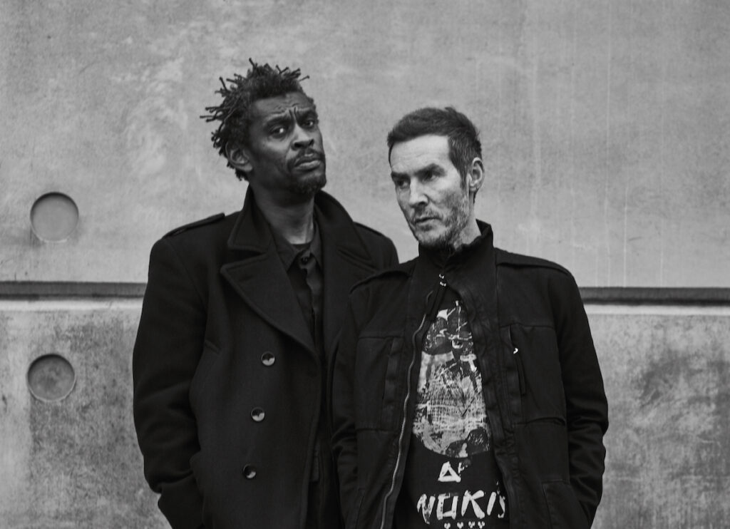 Massive Attack Debut Previously Unreleased Grob Cover At Piccadilly Un:Plugged