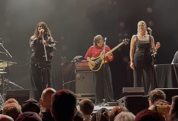 Watch Waxahatchee & Brennan Wedl Cover Kathleen Edwards In Nashville