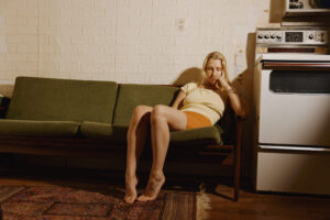 Billie Marten – “Clover”