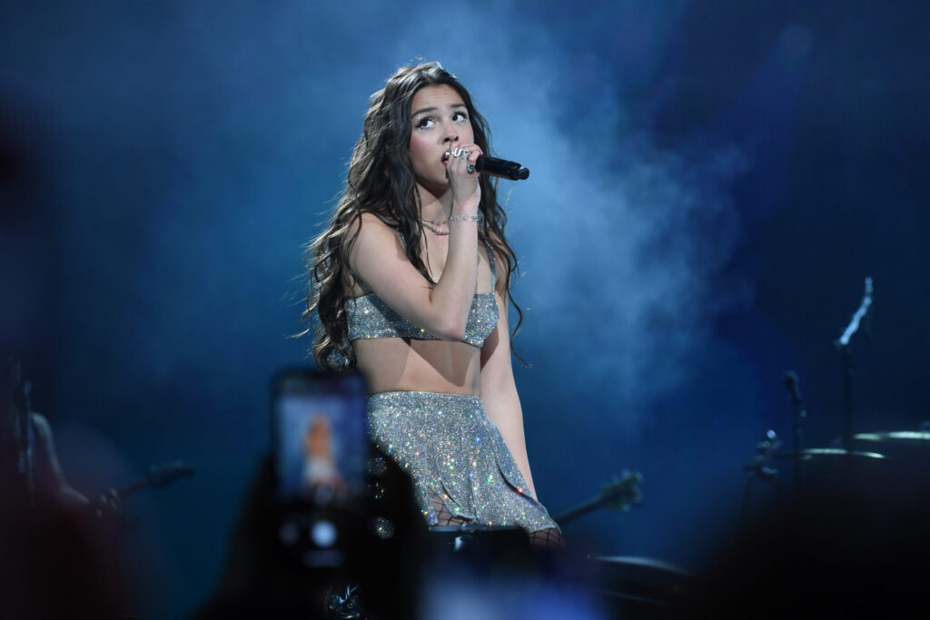 Watch Olivia Rodrigo Cover Fontaines D.C. In Dublin