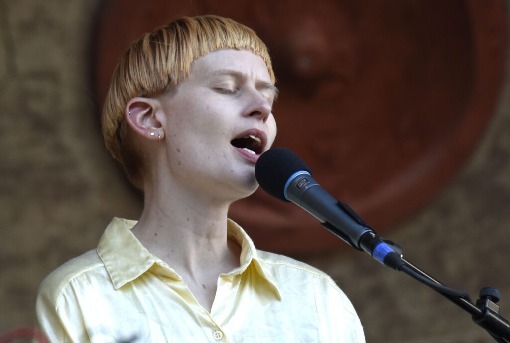 Jenny Hval Cancels 2025 North American Tour Dates