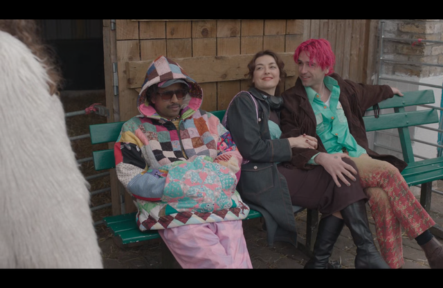 Fontaines D.C. & Big Audio Dynamite Members Appear In Lena Dunham’s New Netflix Series Too Much
