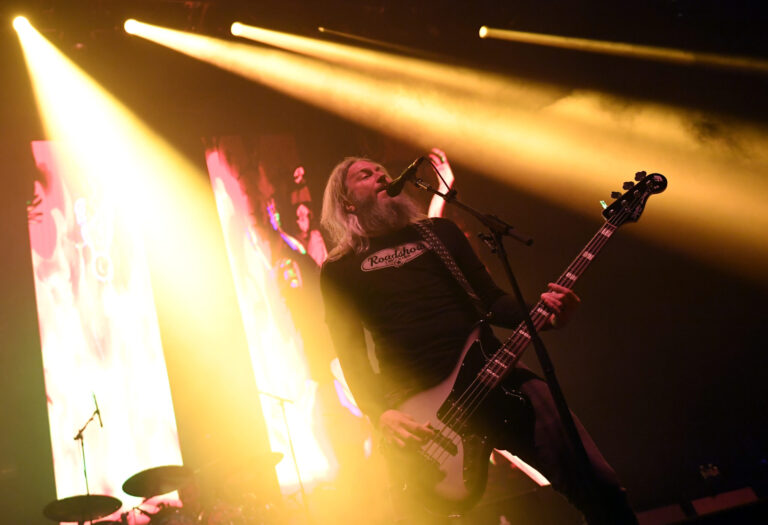 Mastodon Pay Tribute To Brent Hinds At First Show Since His Death