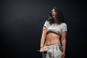 Lorde Sings “No Better” For The First Time In 11 Years At Ultrasound World Tour Opener