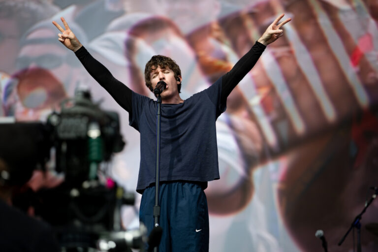 Investigation Launched After Sheriff’s Deputy Pepper Sprayed Turnstile Fan In Richmond