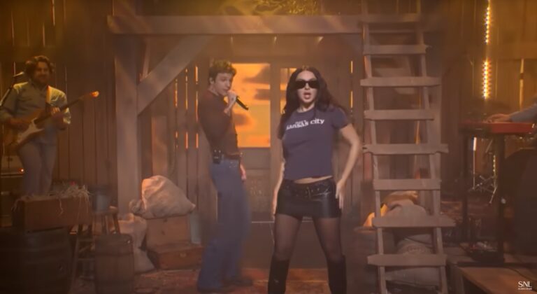 Charli XCX Was Role Model’s “Sally” On SNL