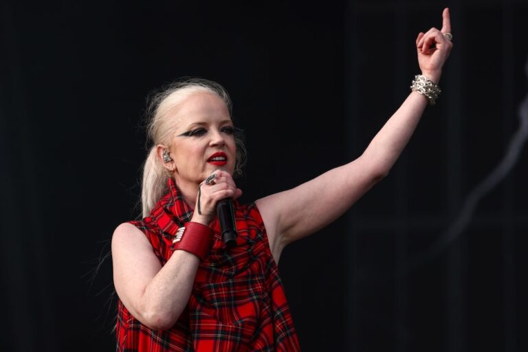 Garbage’s Shirley Manson Speaks Out Against Music Industry Economics: “This Is An Alarm Call”