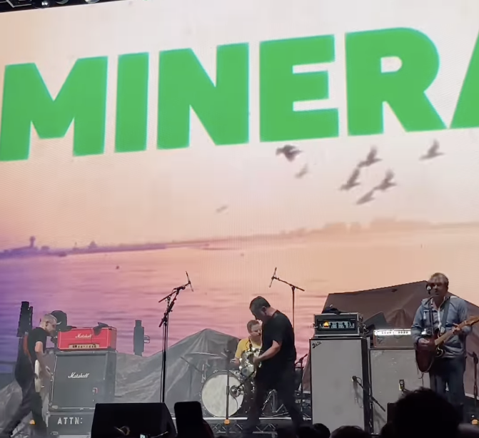 ’90s Emo Greats Mineral Bid Farewell At Best Friends Forever Festival