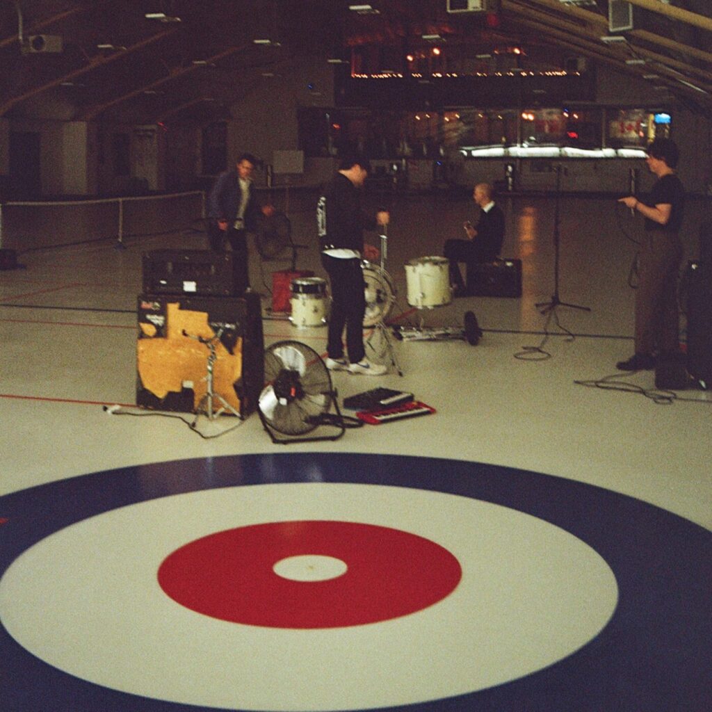 Kiwi Jr. – “Hard Drive, Ontario”