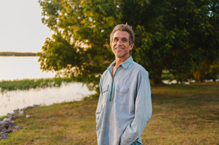 Todd Snider Injured In “Violent Assault” Outside Hotel, Cancels Tour