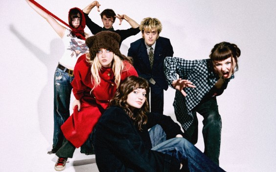 Man/Woman/Chainsaw – “Only Girl”