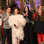 Watch Ariana Grande Host, Cher Perform Christmas Songs on Saturday Night Live
