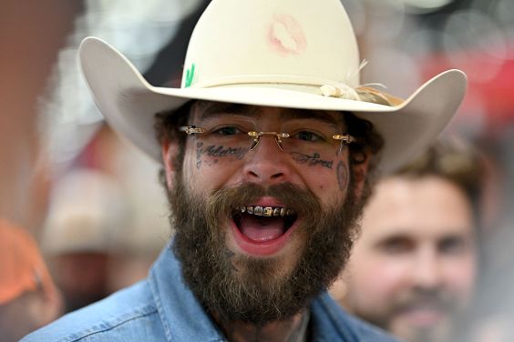 Post Malone Livestreams Painful Backflip Attempt, Teases Two New Albums For 2026