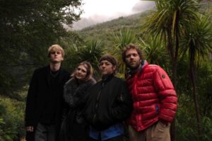 Yumi Zouma – “95”