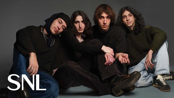 Watch Geese Make Their SNL Debut