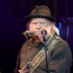 Neil Young Seeks To Boycott All Trump-Supporting Companies, Calls Out Apple And Verizon